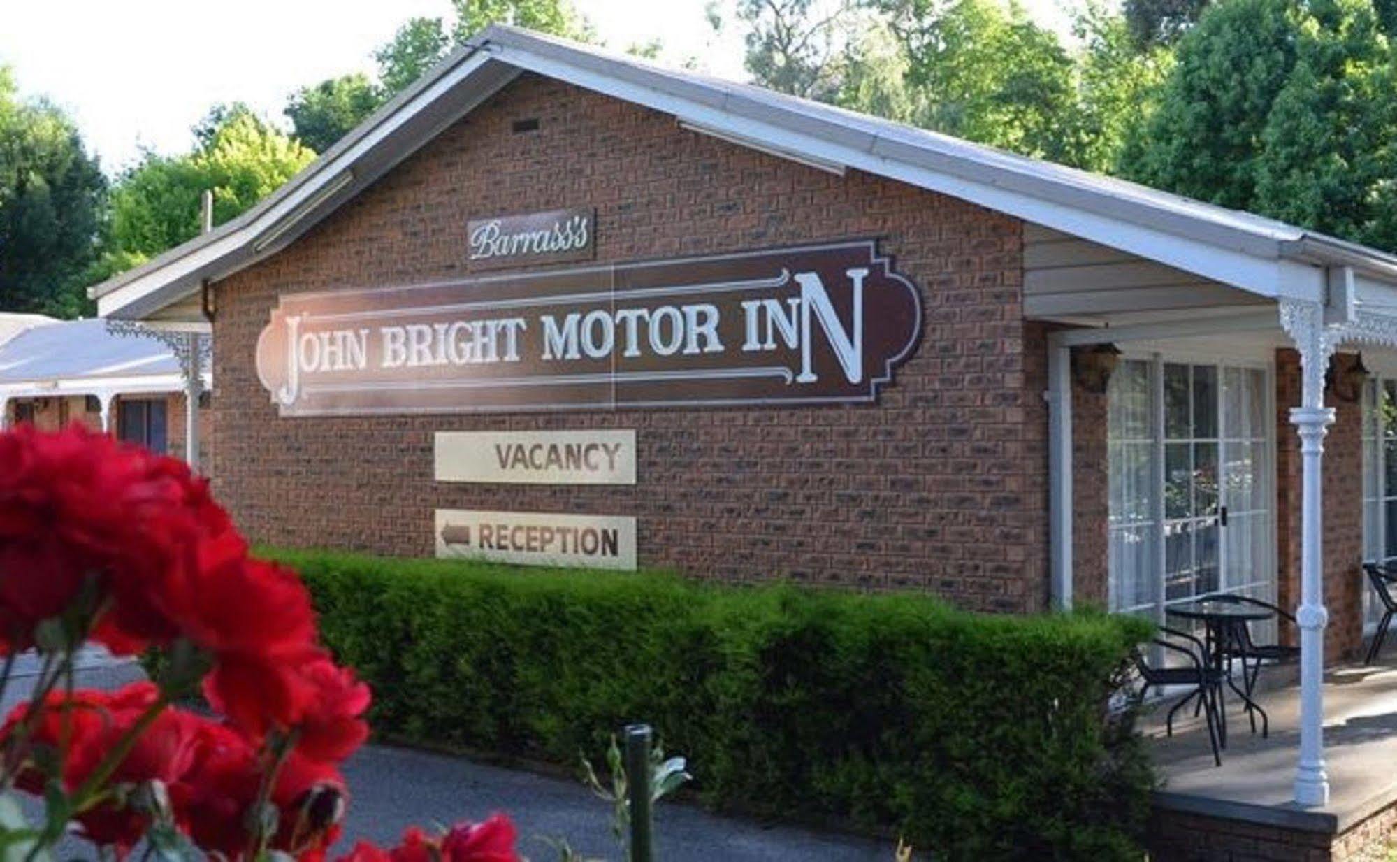 Barrass John Bright Motor Inn Екстер'єр фото